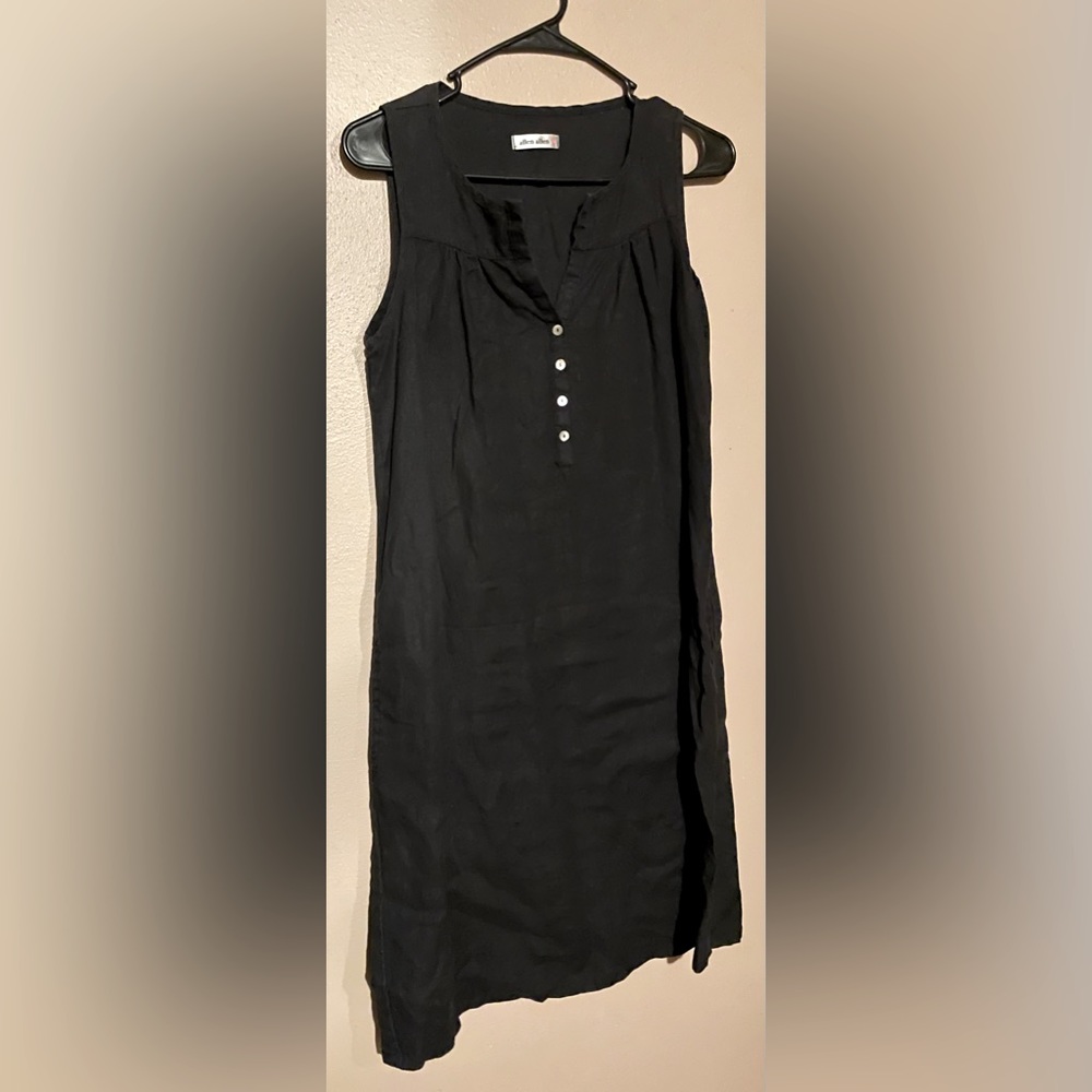 Linen dress